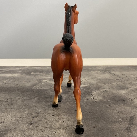 Breyer Vintage Running Mare and Foal Set - Picture 5 of 15